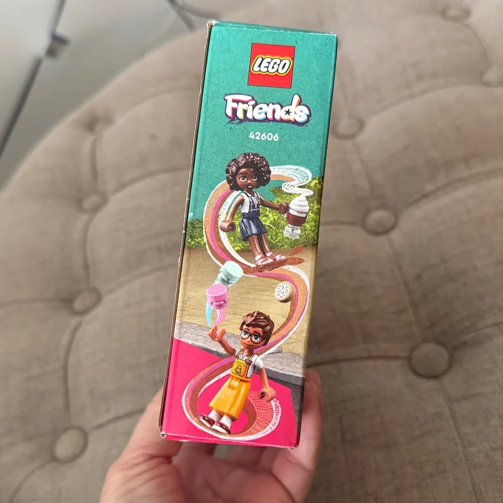 NEW. LEGO Friends Mobile Ice Cream Cart - 125 pieces.